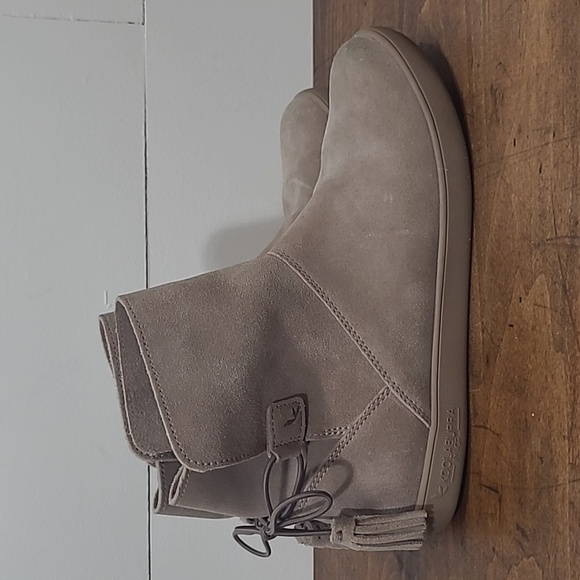 Koolaburra by UGG Skyller Ankle Low Beige Tie Back Bootie Women's sz 7 - Picture 4 of 11